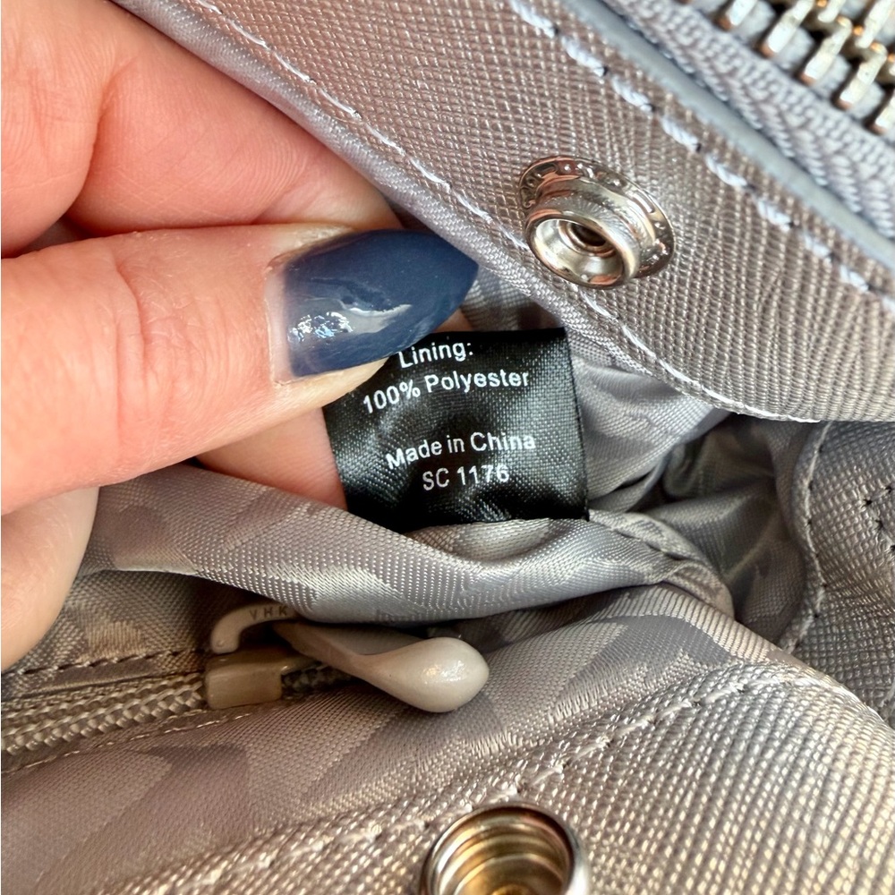 NEW Lo & Sons The Pearl Saffiano Crossbody *READ* - Picture 15 of 16